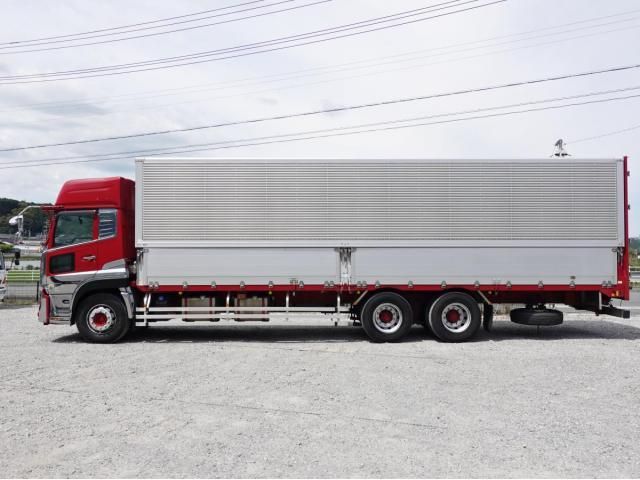 Nissan QUON 2019-03 7199697-12