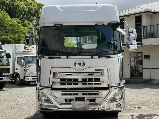 Nissan QUON 2019-09 7199708-0