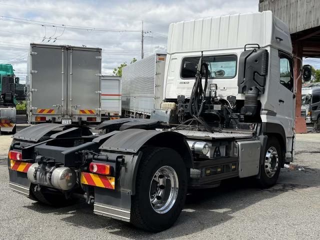 Nissan QUON 2019-09 7199708-5