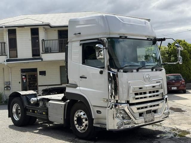 Nissan QUON 2019-09 7199708-7