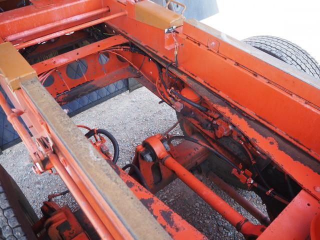Nissan QUON 2011-12 7199691-20