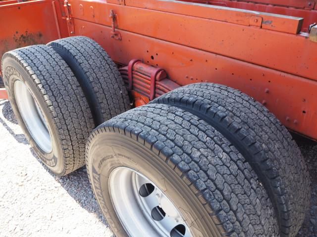 Nissan QUON 2011-12 7199691-24
