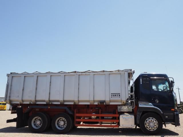 Nissan QUON 2011-12 7199691-5
