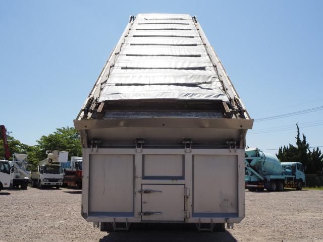 Nissan QUON 2011-12 7199691-8