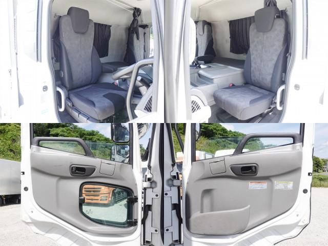 Nissan QUON 2019-02 7199692-25