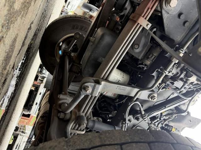 Nissan QUON 2020-11 7199693-22