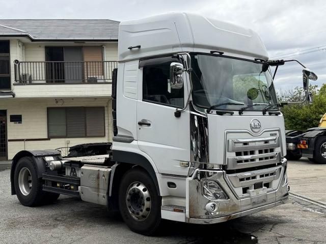 Nissan QUON 2020-11 7199693-7