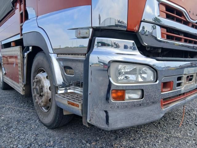 Nissan QUON 2017-11 7199696-9