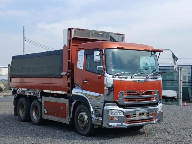 Nissan QUON 2017-11 7199696-2