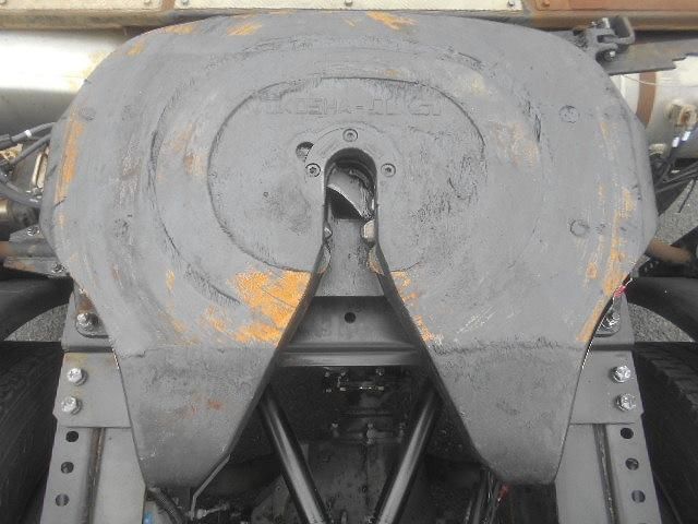 Nissan QUON 2014-11 7199698-5