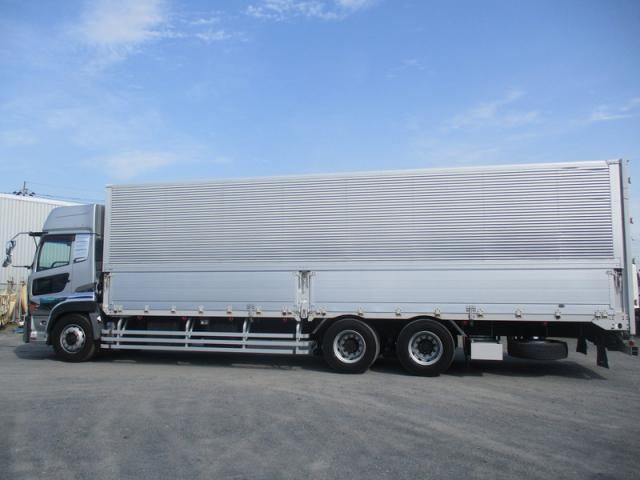 Nissan QUON 2013-10 7199707-2