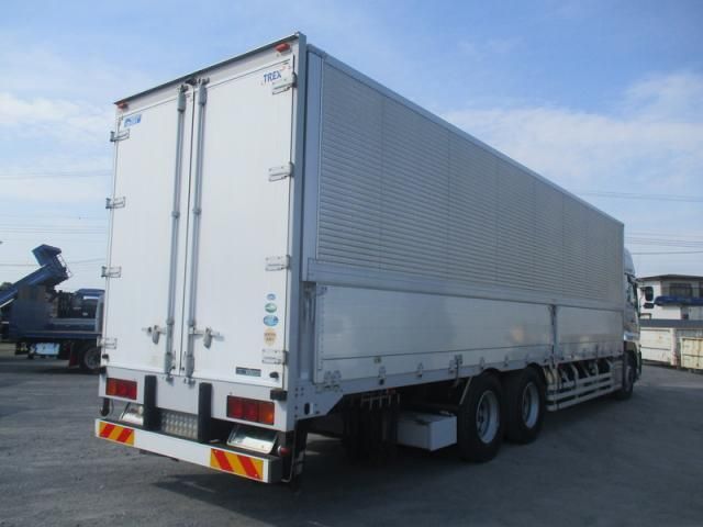 Nissan QUON 2013-10 7199707-7