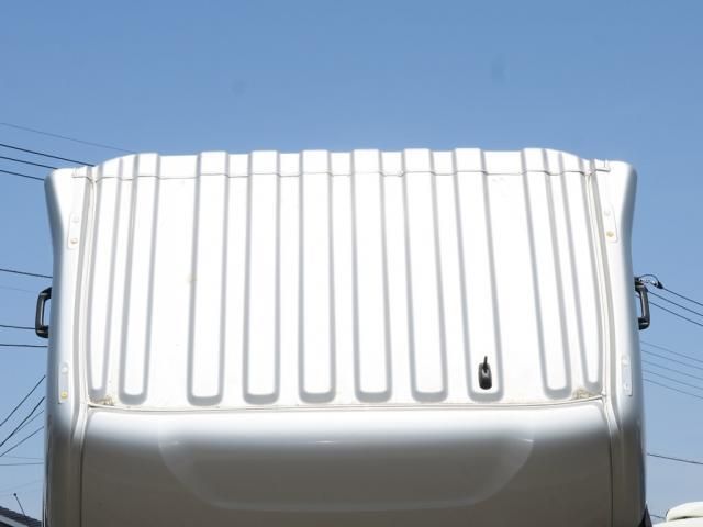 Nissan QUON 2020-10 7199689-10