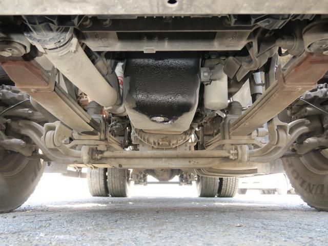 Nissan QUON 2020-10 7199689-11