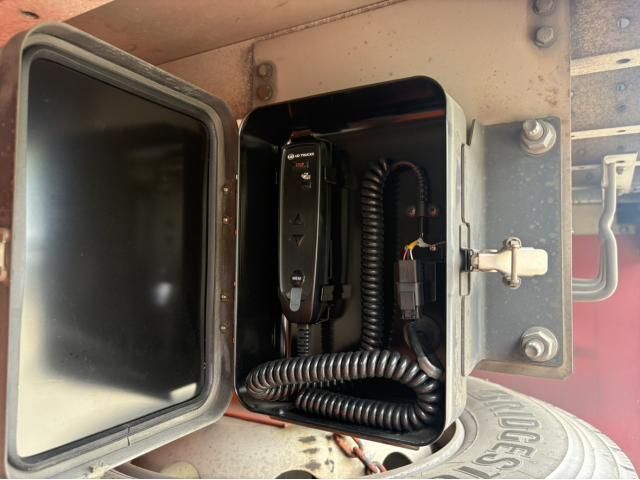 Nissan QUON 2019-01 7199688-22