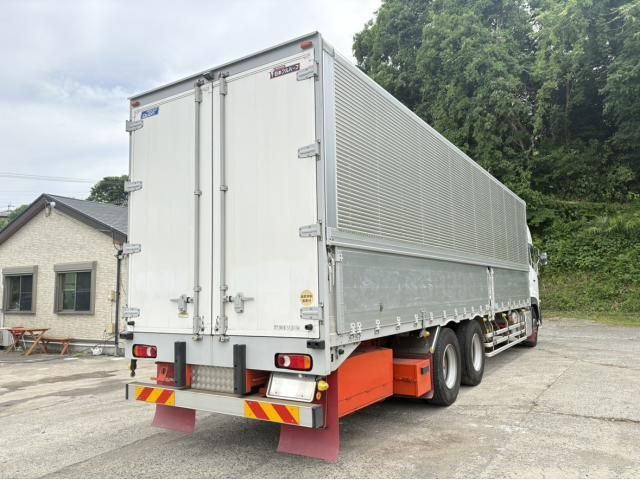 Nissan QUON 2019-01 7199688-3