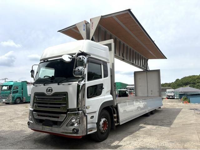 Nissan QUON 2019-01 7199688-8
