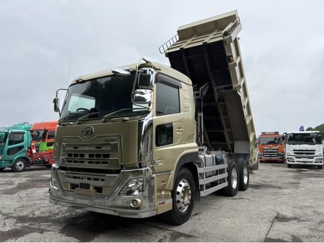 Nissan QUON 2022-06 7199684-11