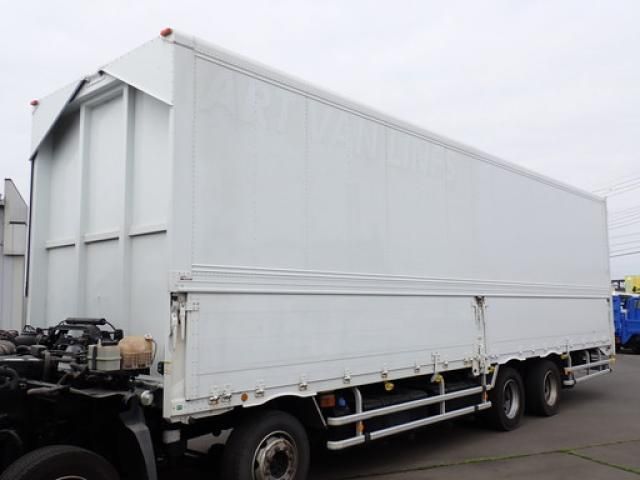 Nissan QUON 2020-09 7199687-9