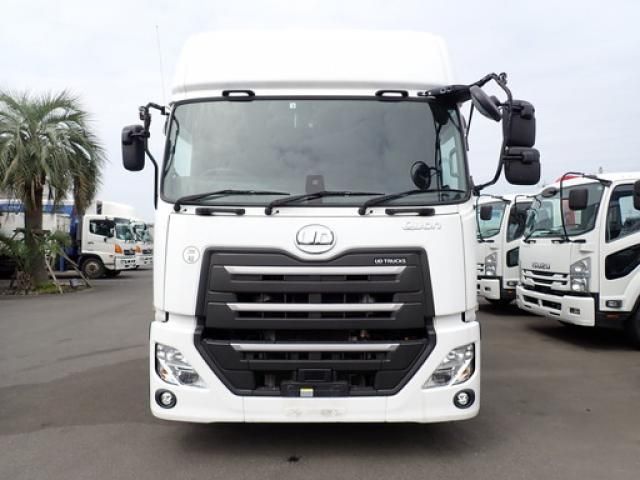 Nissan QUON 2020-09 7199687-1