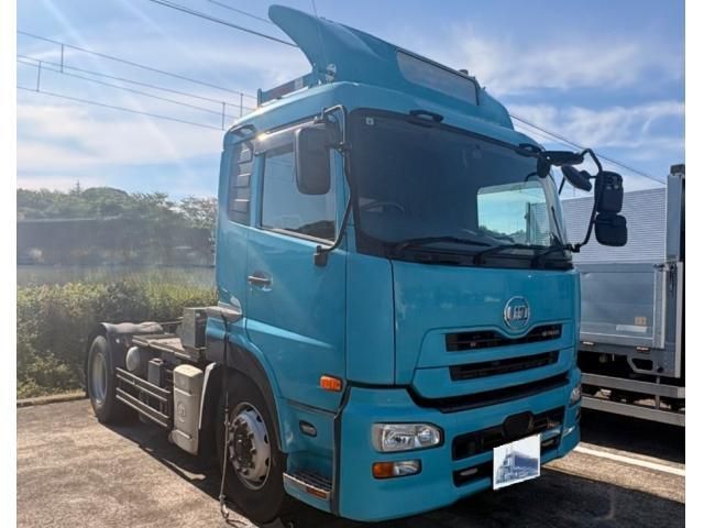 Nissan QUON 2017-08 7199712-0