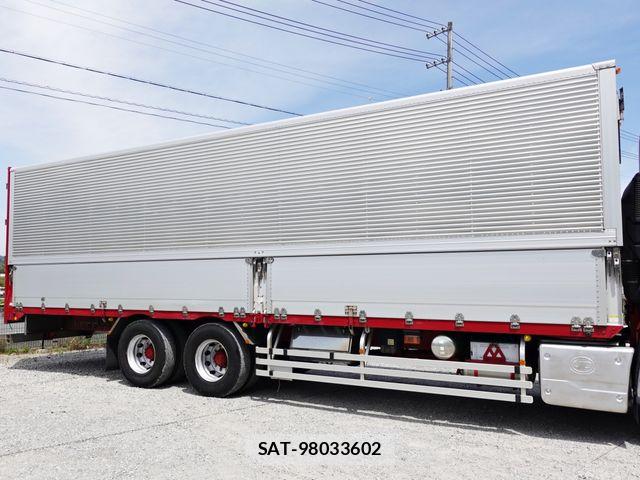Nissan QUON 2019-03 7216158-6