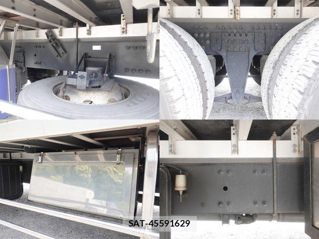 Nissan QUON 2019-12 7223963-23