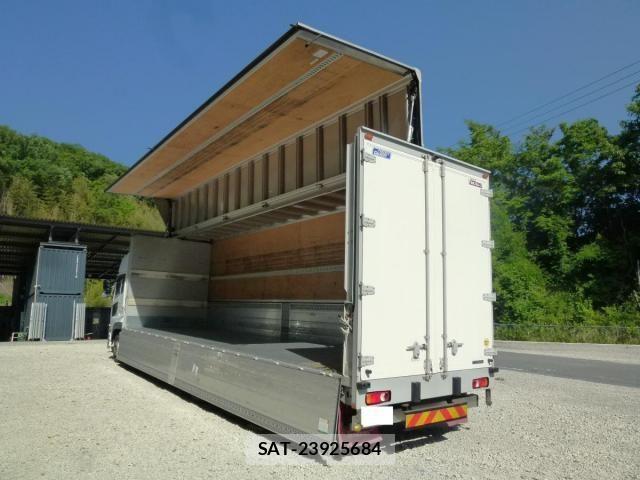 Nissan QUON 2020-11 7252011-18