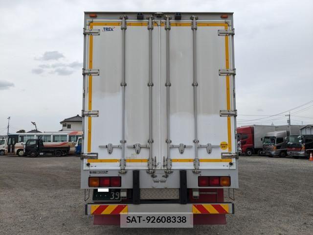 Nissan QUON 2017-04 7252019-4