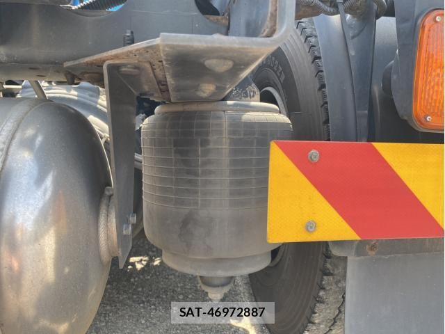 Nissan QUON 2018-06 7252023-13