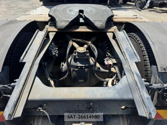 Nissan QUON 2019-03 7252017-9