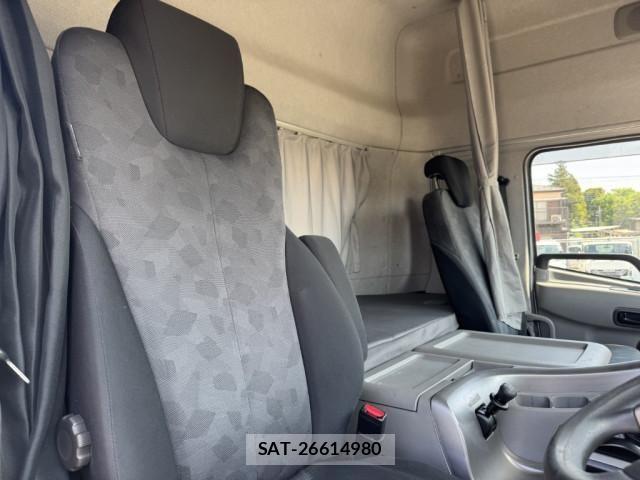 Nissan QUON 2019-03 7252017-23