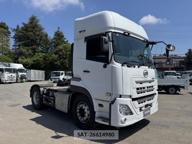 Nissan QUON 2019-03 7252017-2