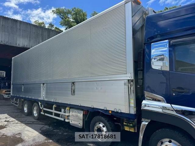 Nissan QUON 2020-06 7252013-10