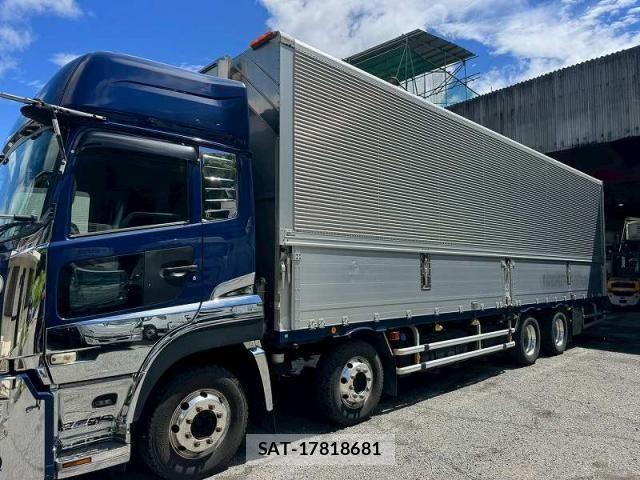Nissan QUON 2020-06 7252013-13