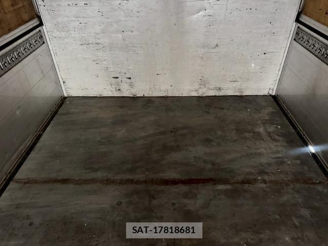 Nissan QUON 2020-06 7252013-24
