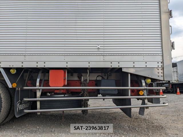 Nissan QUON 2015-01 7252020-19