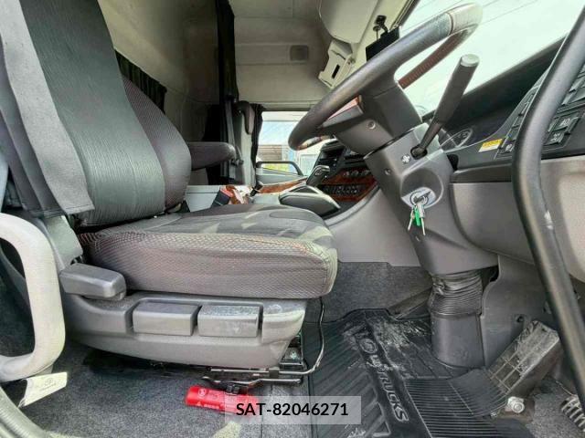 Nissan QUON 2022-03 7272764-19