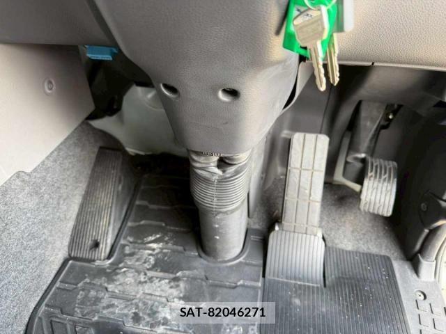 Nissan QUON 2022-03 7272764-24