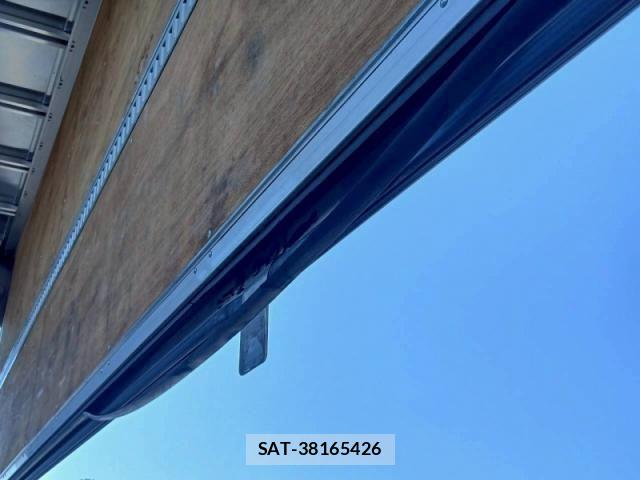 Nissan QUON 2019-03 7272763-22
