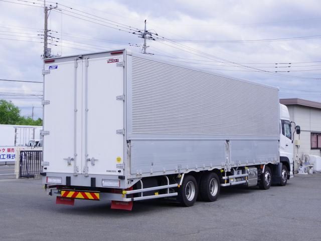 Nissan QUON 2023-02 7306694-3