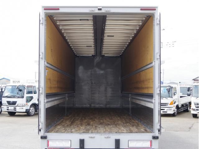 Nissan QUON 2023-02 7306694-4