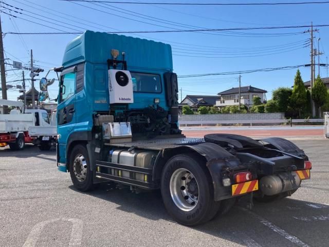 Nissan QUON 2020-07 7306693-3