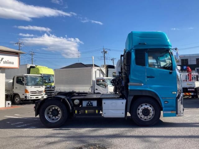 Nissan QUON 2020-07 7306693-5