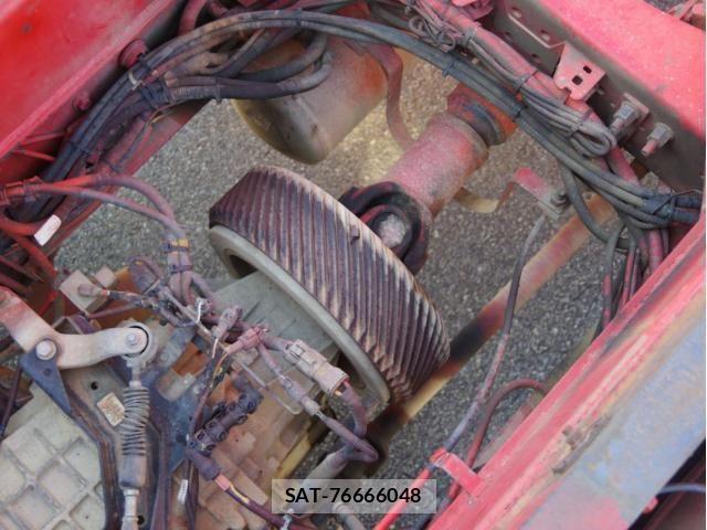 Nissan QUON 2017-09 7359440-21