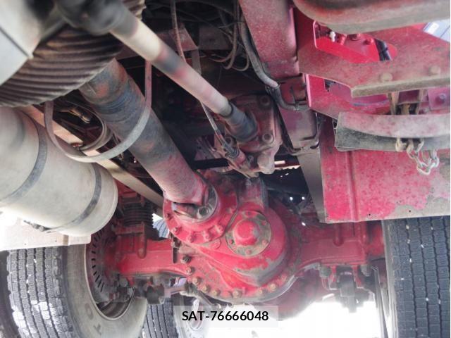 Nissan QUON 2017-09 7359440-8