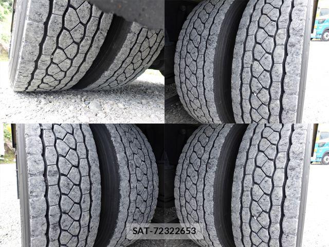 Nissan QUON 2018-10 7359445-17