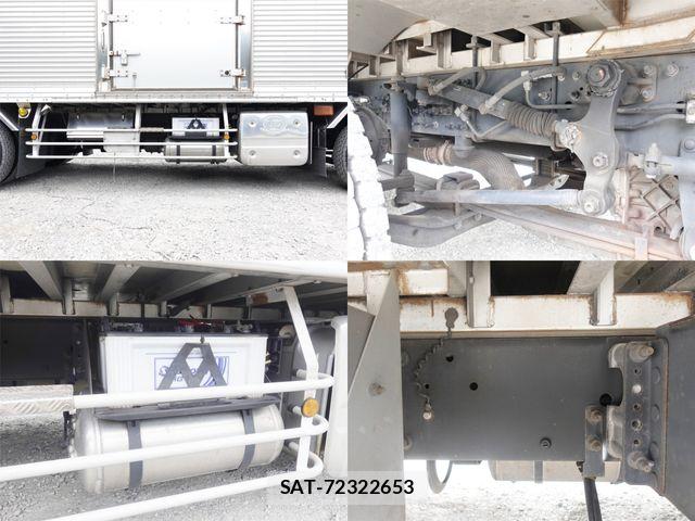 Nissan QUON 2018-10 7359445-19