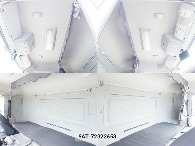 Nissan QUON 2018-10 7359445-26