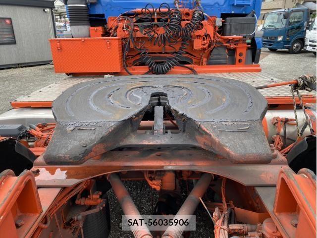 Nissan QUON 2017-03 7359449-9